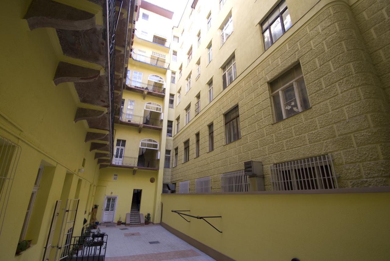 Apartment Akademia Budapeşte Dış mekan fotoğraf